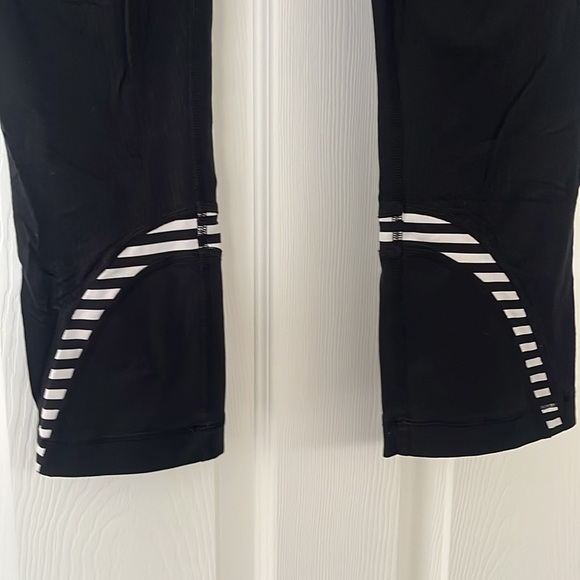 Lululemon CLEARANCE - Picture 8 of 9